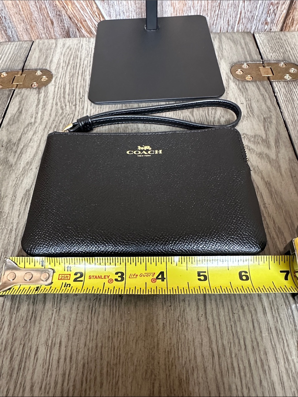 Coach F58032 Black Crossgrain Leather Corner Zip Wristlet Wallet NWT - Picture 7 of 10